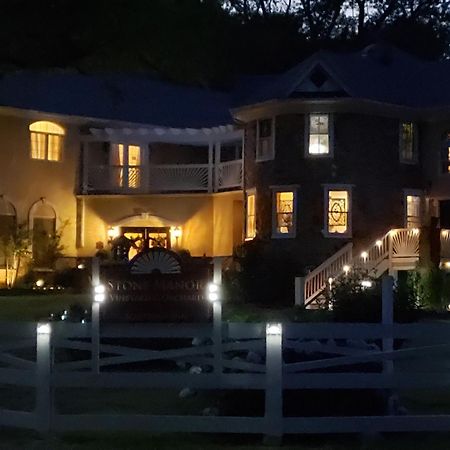 Britain Stone Manor Boutique Inn מראה חיצוני תמונה