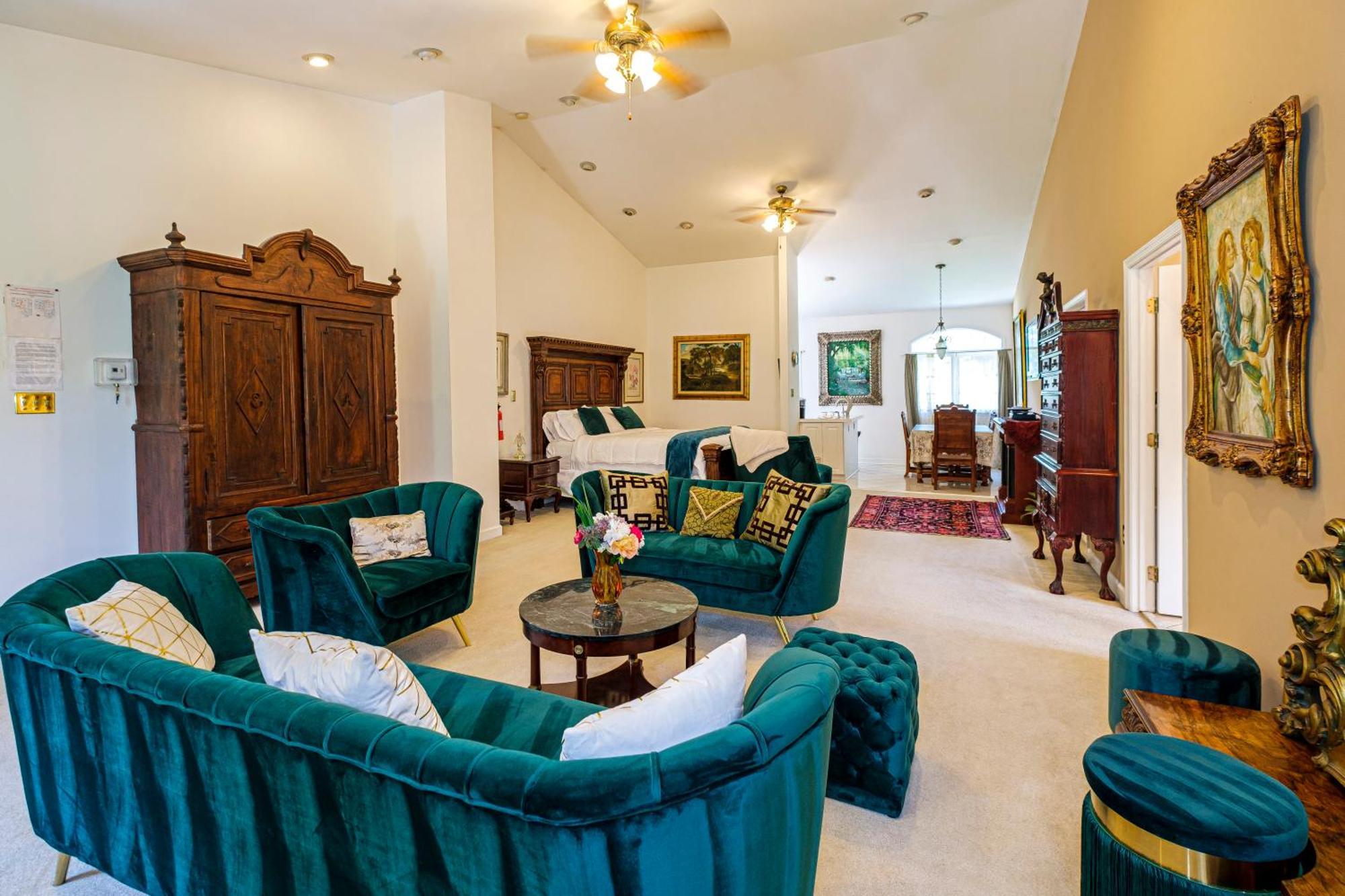 Britain Stone Manor Boutique Inn מראה חיצוני תמונה